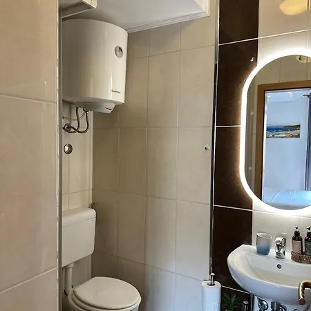 Kelly's 3* Πόρετς